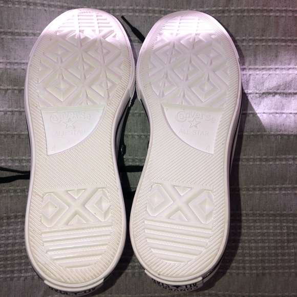 Converse - Picture 12 of 12